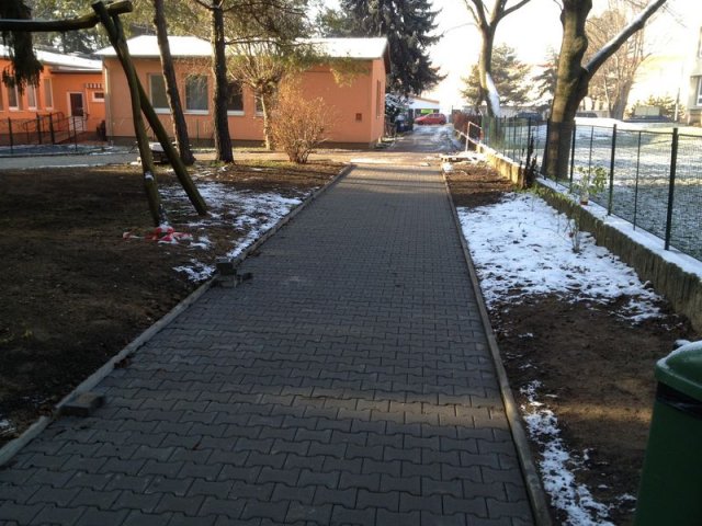 MŠ Koperníkova-zámková dlažba