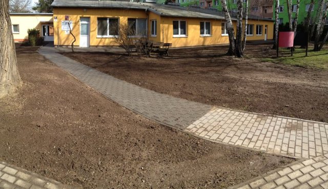 MŠ Koperníkova-zámková dlažba