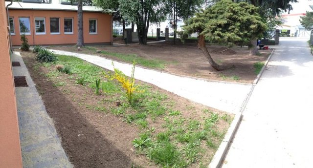 MŠ Koperníkova-zámková dlažba