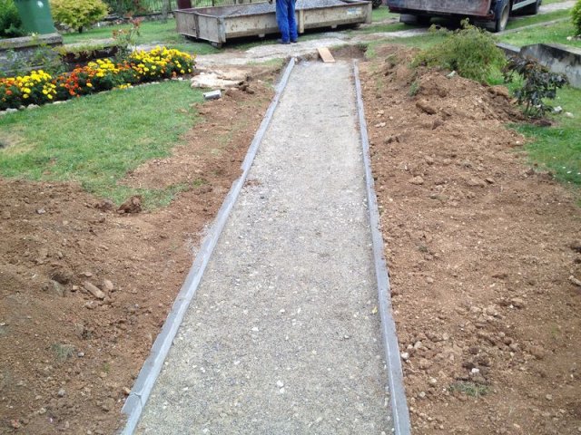 Mokra-zámková dlažba